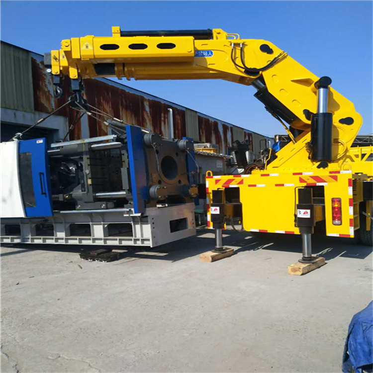 瓮安 大吨位折臂吊出租费用解析：一小时租赁多少钱