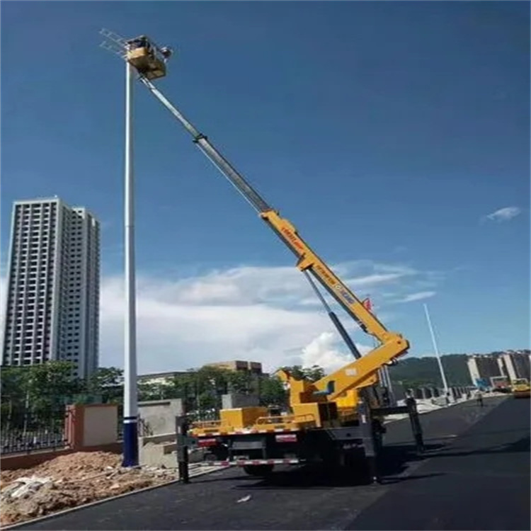 瓮安维修路灯的曲臂升降车出租